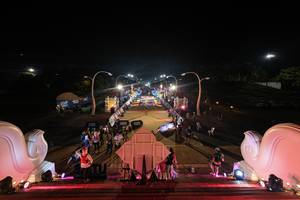 BIB: 30000
                            <button type="button" onclick="openModal(22791032)" class="btn btn-primary btn-sm float-right btn-popup" data-toggle="modal" data-target=".modal-high-quality">
                        <i class="fas fa-shopping-cart"></i> Add to Cart
                    </button>
                                            <button type="button" onclick="isThisMe(22791032, true)" class="btn btn-success btn-sm float-right btn-popup btn-isme hidden" data-toggle="tooltip" data-placement="bottom" title="นี่คือรูปของคุณใช่ไหม คลิกที่นี่เพื่อเอาเข้าอัลบั้ม">
                        <i class="fas fa-plus"></i> Add to album
                    </button>
                    <button type="button" onclick="isThisMe(22791032, false)" class="btn btn-warning btn-sm float-right btn-popup btn-isnotme hidden">
                        <i class="fas fa-ban"></i> Remove from album
                    </button>